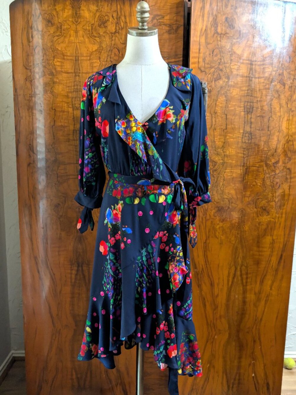 NWT $475 Cynthia Rowley Roseland Printed Ruffle Midi Wrap Dress 0 Blue Romantic
